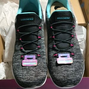 Skechers Women's Black and Teal Sneakers